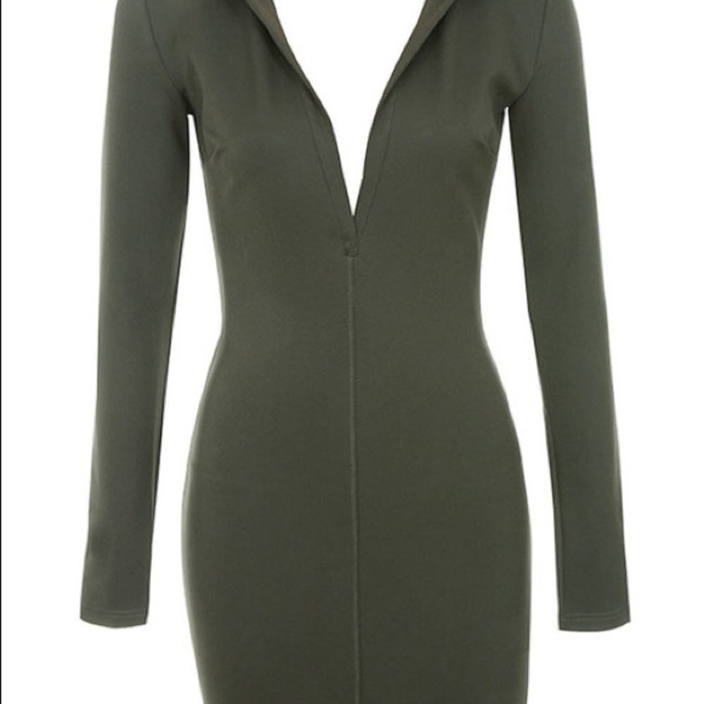 HOUSE OF CB RINA DRESS - Picture 3 of 8